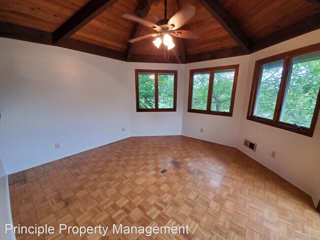 Building Photo - 3 br, 2 bath House - 1810 Fairmount Blvd.