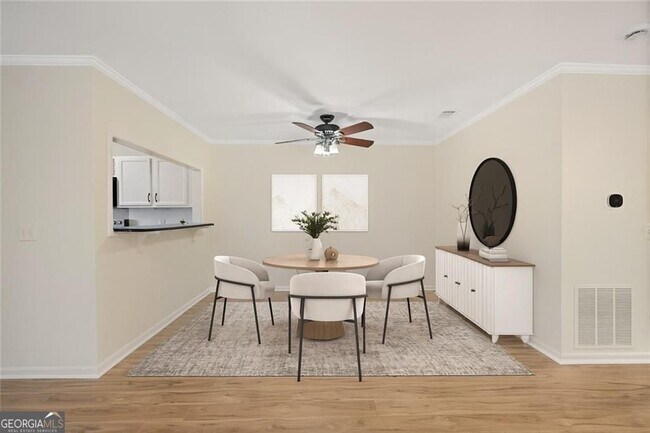 Building Photo - 911 Hollyfax Cir NE