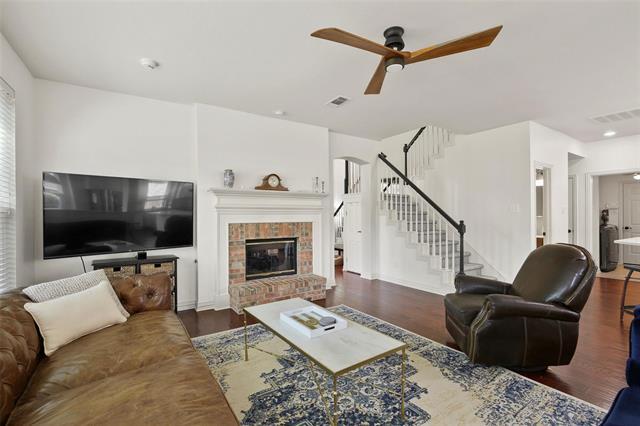 Building Photo - 917 Midland Creek Dr