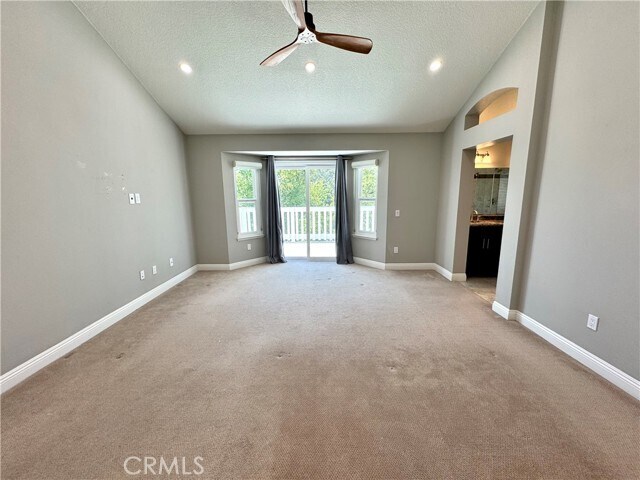 Building Photo - 16073 Crestline Dr