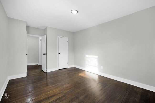 Building Photo - 308 Elizabeth Street Calumet City, IL 60409