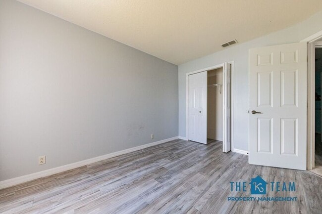 Building Photo - 3360 Fiddle Leaf Way