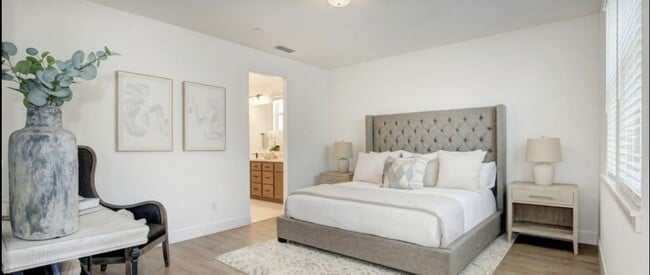 Building Photo - 2368 Bastogne Walk