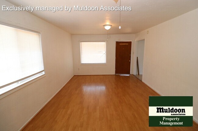 Building Photo - 2561 Camellia St