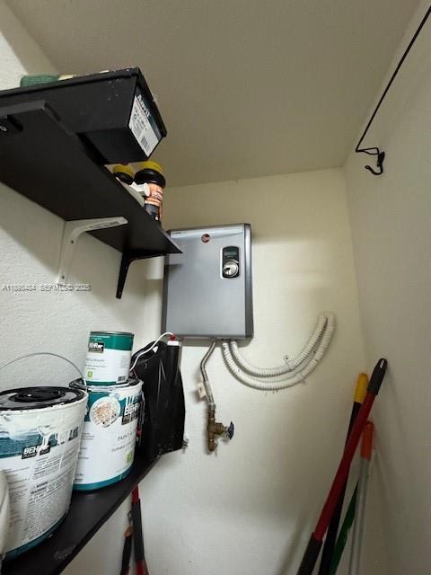 Building Photo - 158 SE 34th Terrace