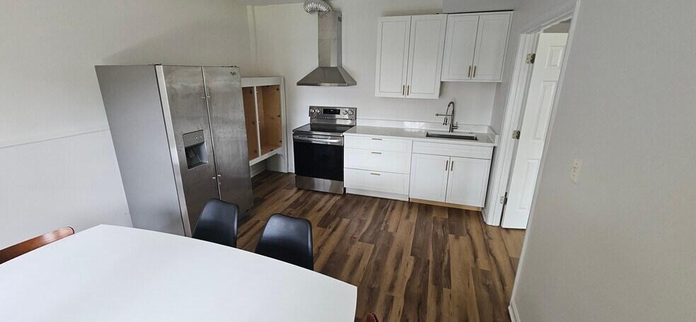 Building Photo - 7156 Pennys Town Ct