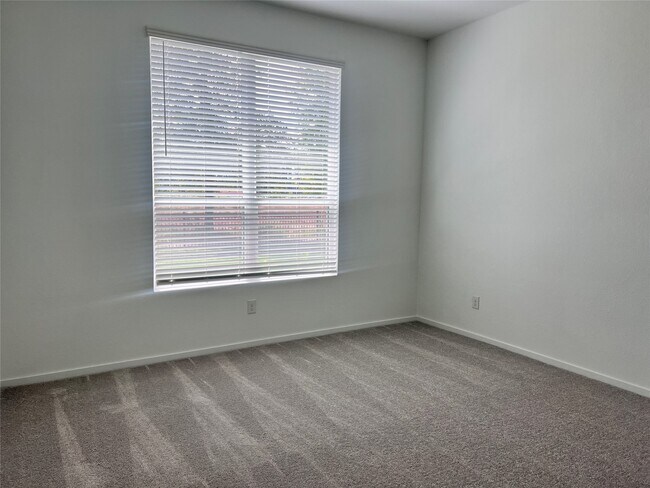 Building Photo - 8306 Boundary Waters Dr
