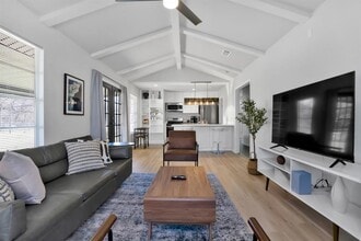 Building Photo - 1205 Arthur Stiles Rd