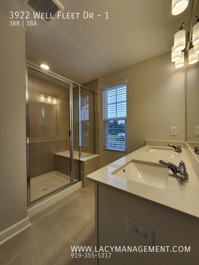 Building Photo - 3922 Well Fleet Dr
