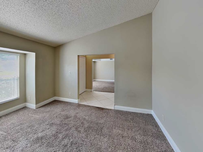 Building Photo - 3908 Kiawa Dr