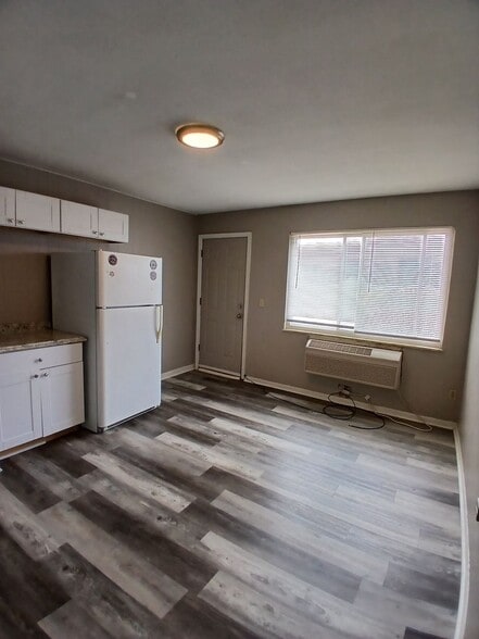 Interior Photo - Laker Landing Apartments