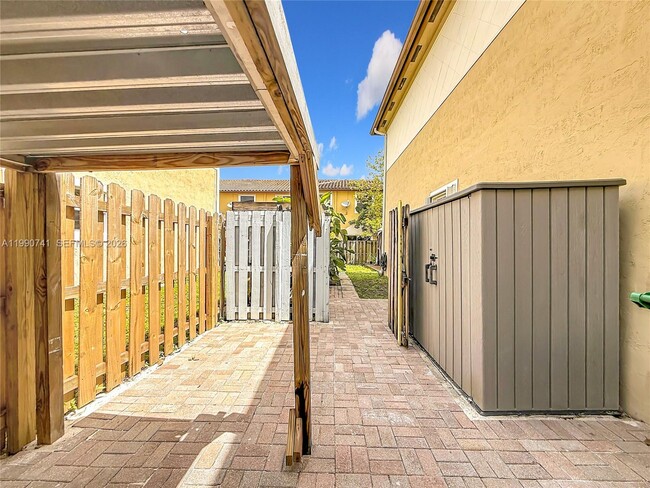 Building Photo - 14097 SW 51st Ln