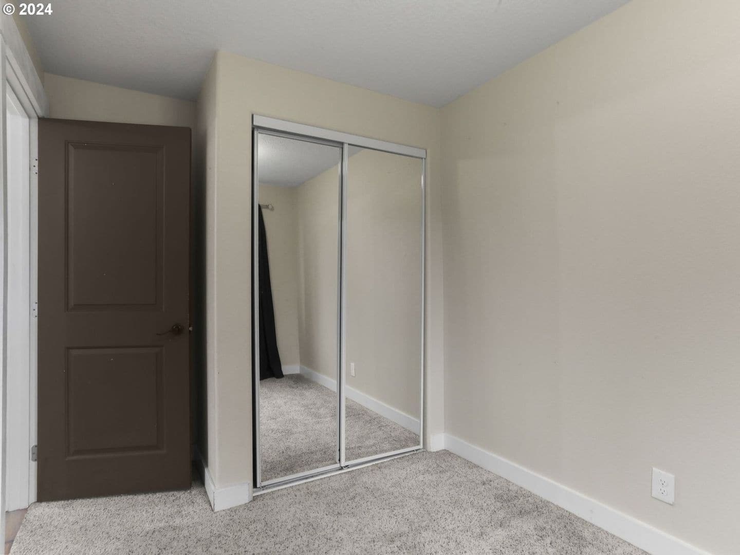 Building Photo - 3610 SE 141st Ave