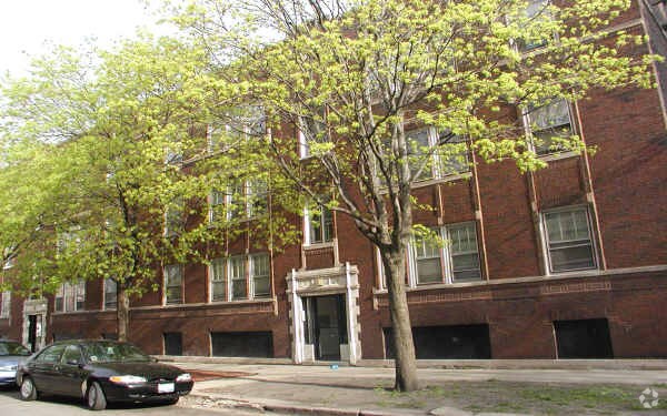 Primary Photo - 936-942 E 80th St