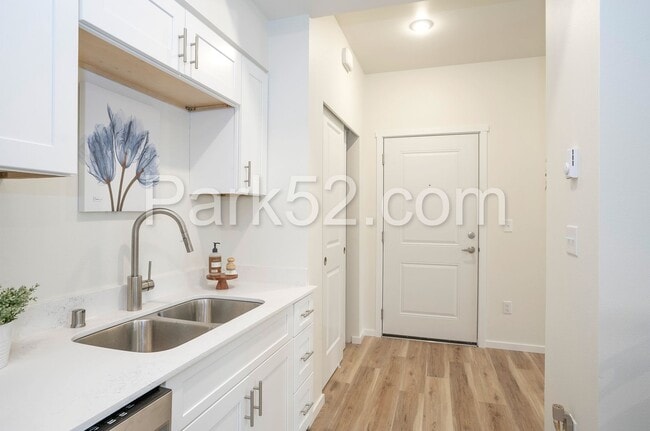 Building Photo - 4546 S Junett St