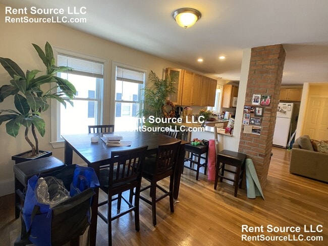 Building Photo - 80 Ten Hills Rd