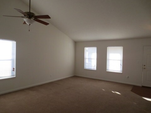 Building Photo - 4 BR Greenwood IN