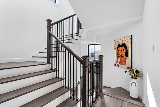 Building Photo - 3319 Beverly Frst Dr