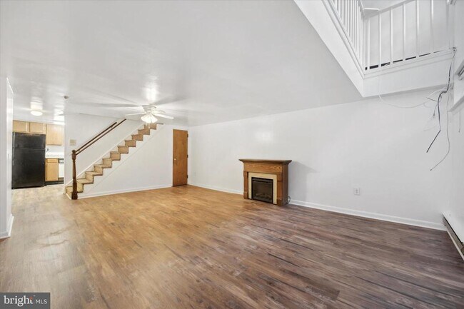 Building Photo - 621 S 16th St