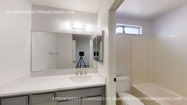 Building Photo - 1603 Coco Palm Ct