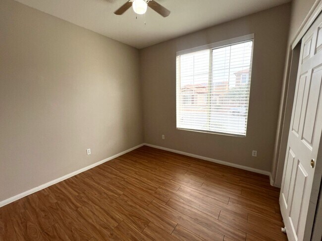 Building Photo - 1022 Pecos River Ave