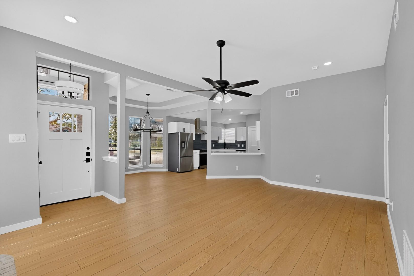 Building Photo - 2522 Larkspur Ln