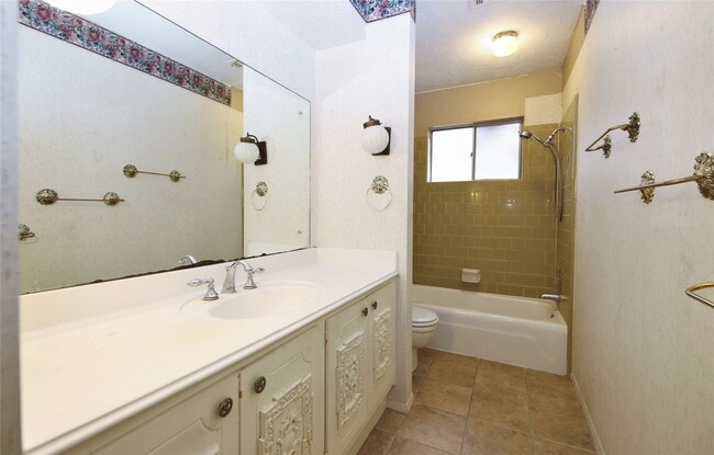 Building Photo - 11918 Kirkway Dr