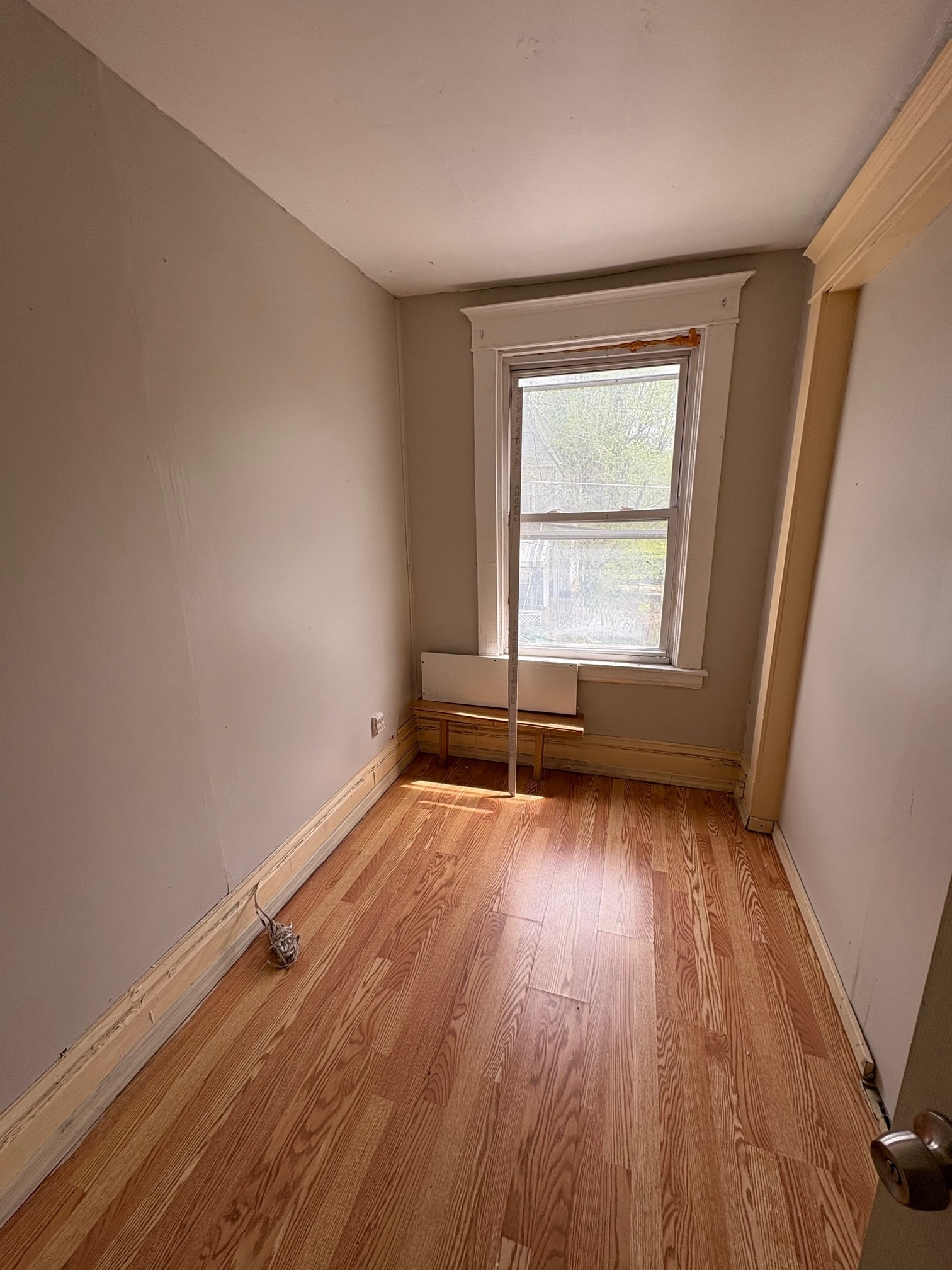 Building Photo - 207 Dunseith St