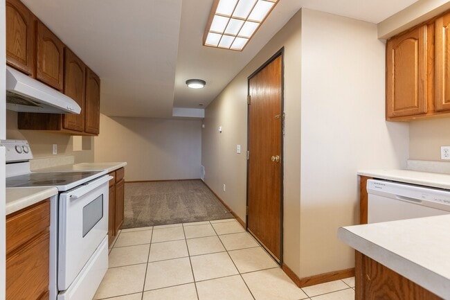 Floorplan - Square 131 - 8 Plex