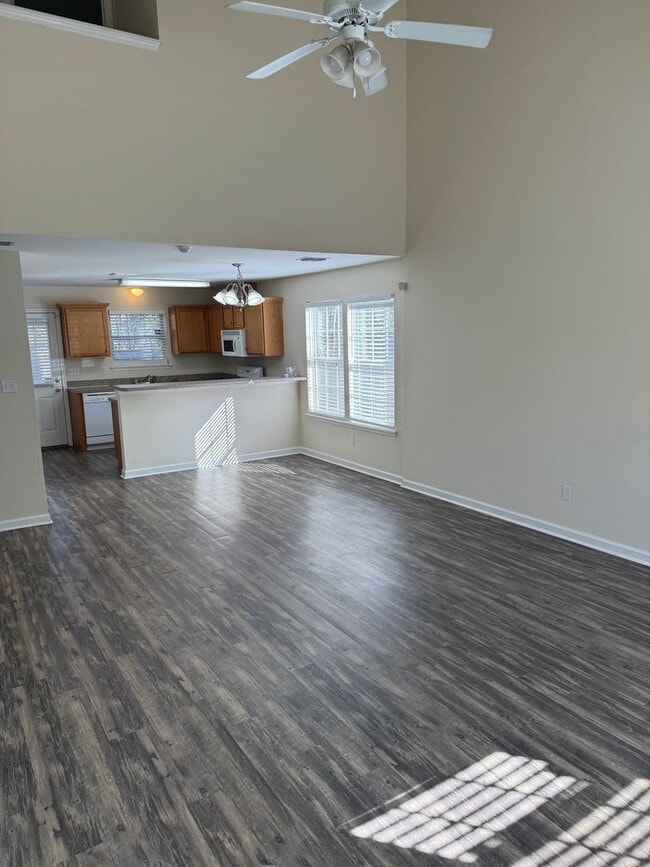 Building Photo - Spacious 3BR/3BA Home on Nena Hills – Private Driveway, Garage & Patio – $1,600/Month