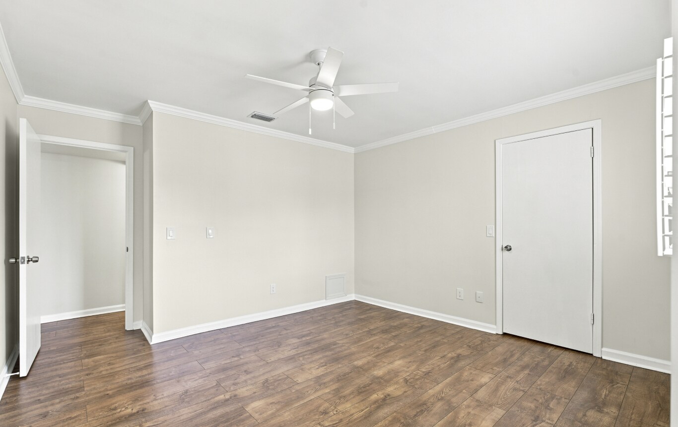 Building Photo - 2912 Saint Johns Ave