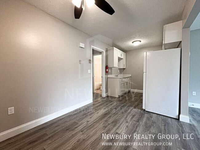 Building Photo - 18 Clearview Meadows