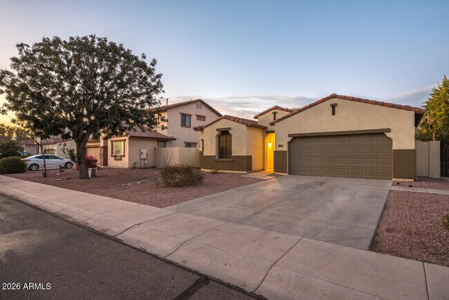 Building Photo - 1546 E Azalea Dr