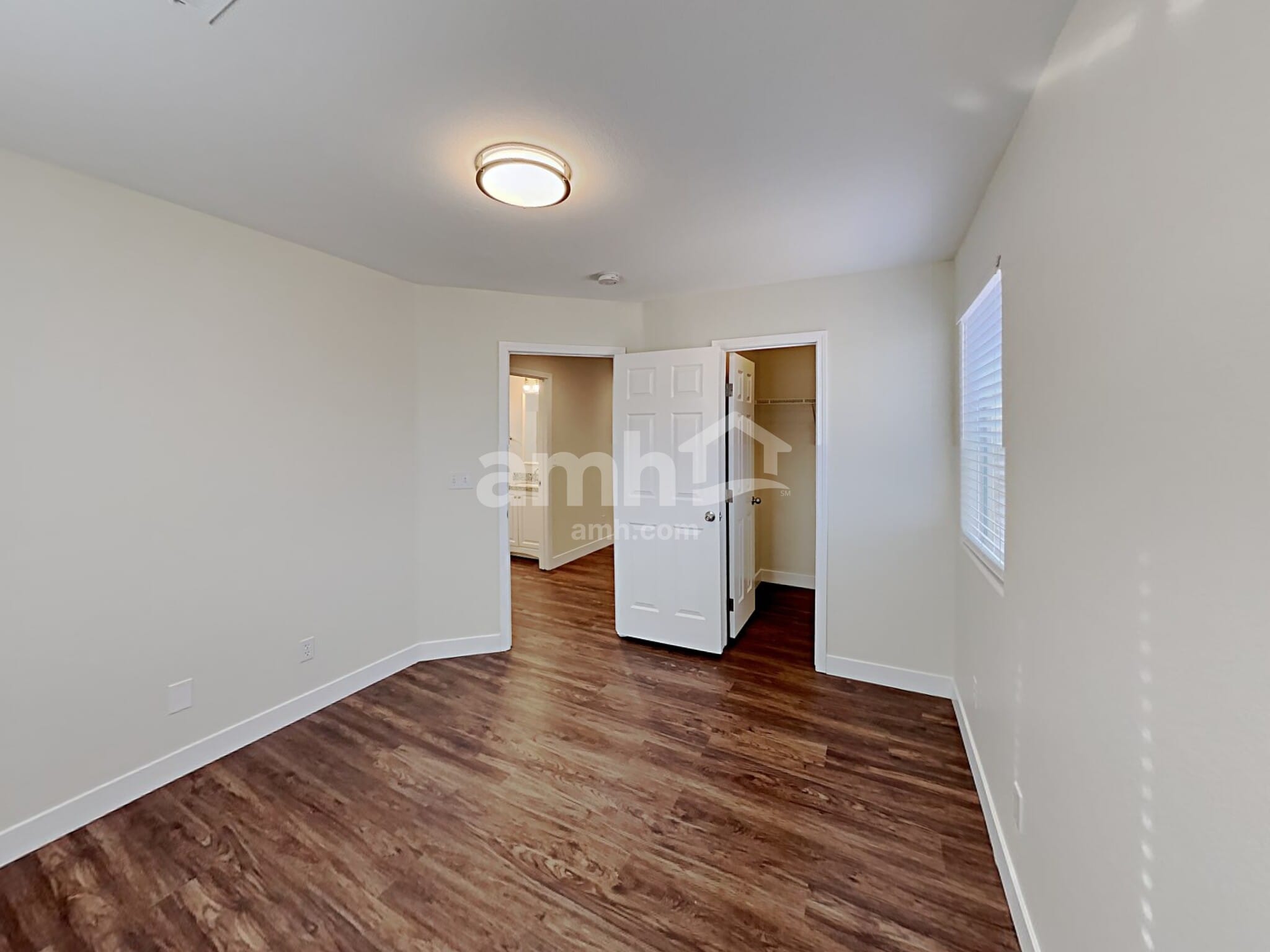 Building Photo - 9438 Havasu Canyon Ave