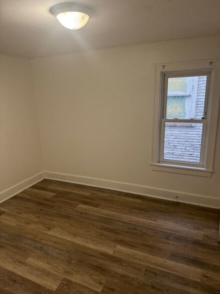 Building Photo - 43 Rodgers Ave