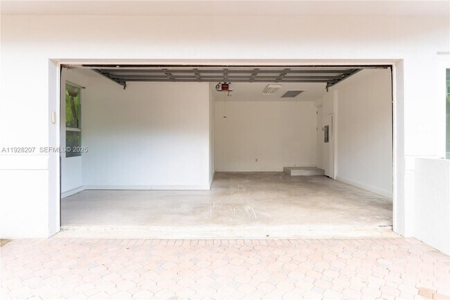 Building Photo - 7440 SW 170th Terrace