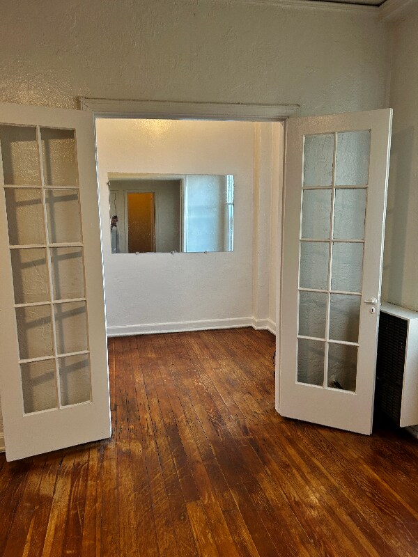 Building Photo - 1523 N McCadden Pl