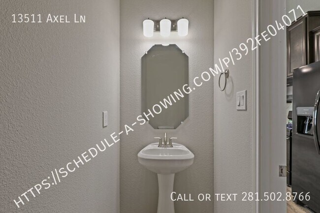 Building Photo - 13511 Axel Ln