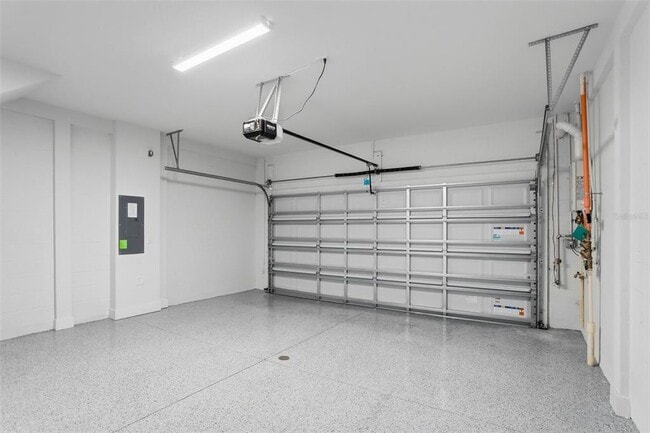 Building Photo - 2123 1st Ave N