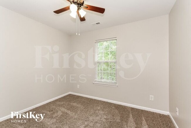 Building Photo - 10520 Meadow Crossing Ln