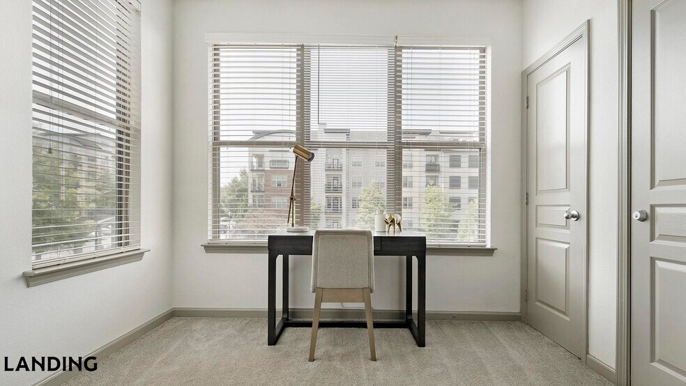 Building Photo - 10051 Perimeter Station Dr