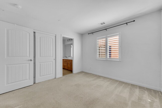 Building Photo - 251 Santa Susana Rd