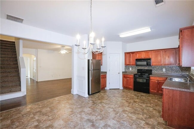 Building Photo - 1939 Durwood Ln