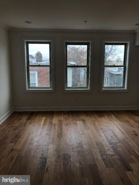 Building Photo - 1 br, 1 bath Cooperative - 2120 n 17th st