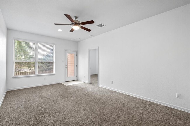 Building Photo - 18005 Pomelo Ln