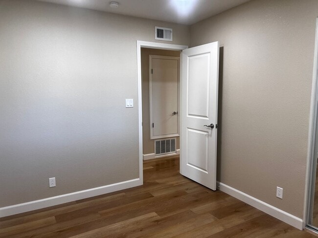Building Photo - Updated Remodeled Single-Story San Jose Home | 4 Bed, 2 Bath | Blossom Valley