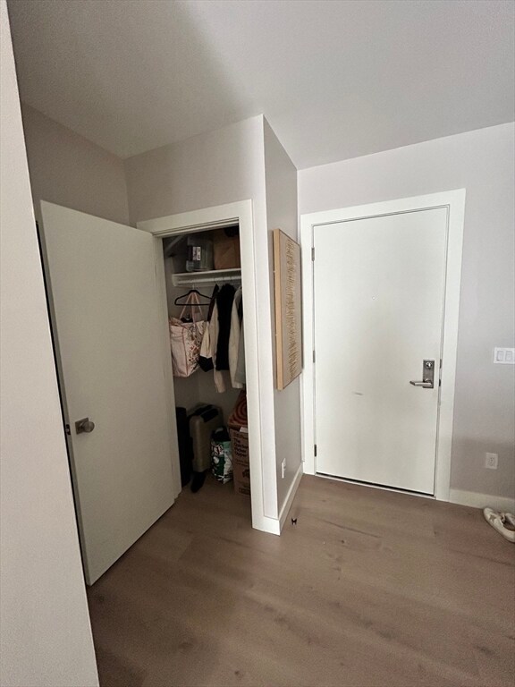 Building Photo - 400 W Broadway