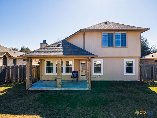 Building Photo - 4407 Golden Gate Dr