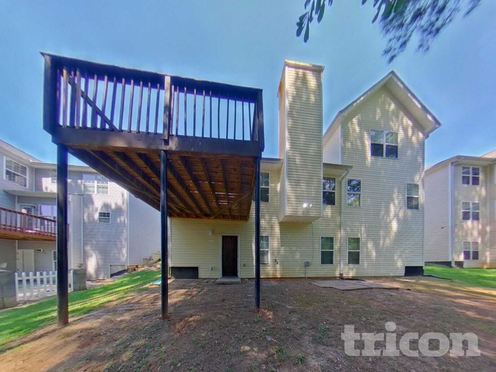 Building Photo - 7485 Ferrara Dr