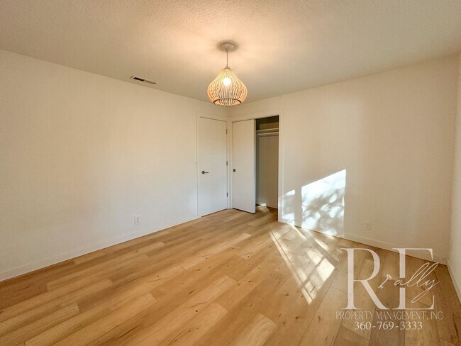 Building Photo - Mid-Century Modern Dream Home with Chef’s ...